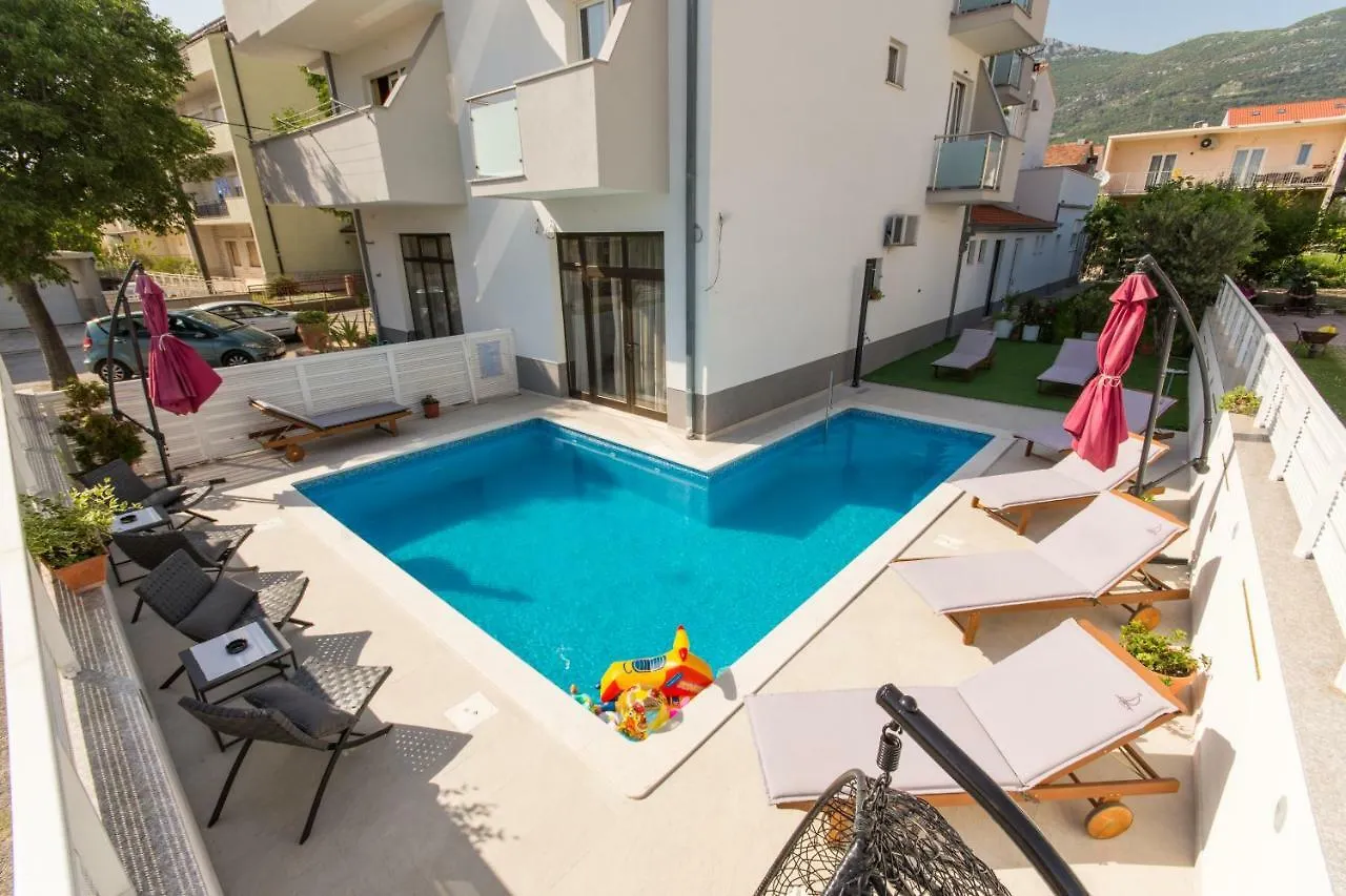 Markom Apartments Kastela