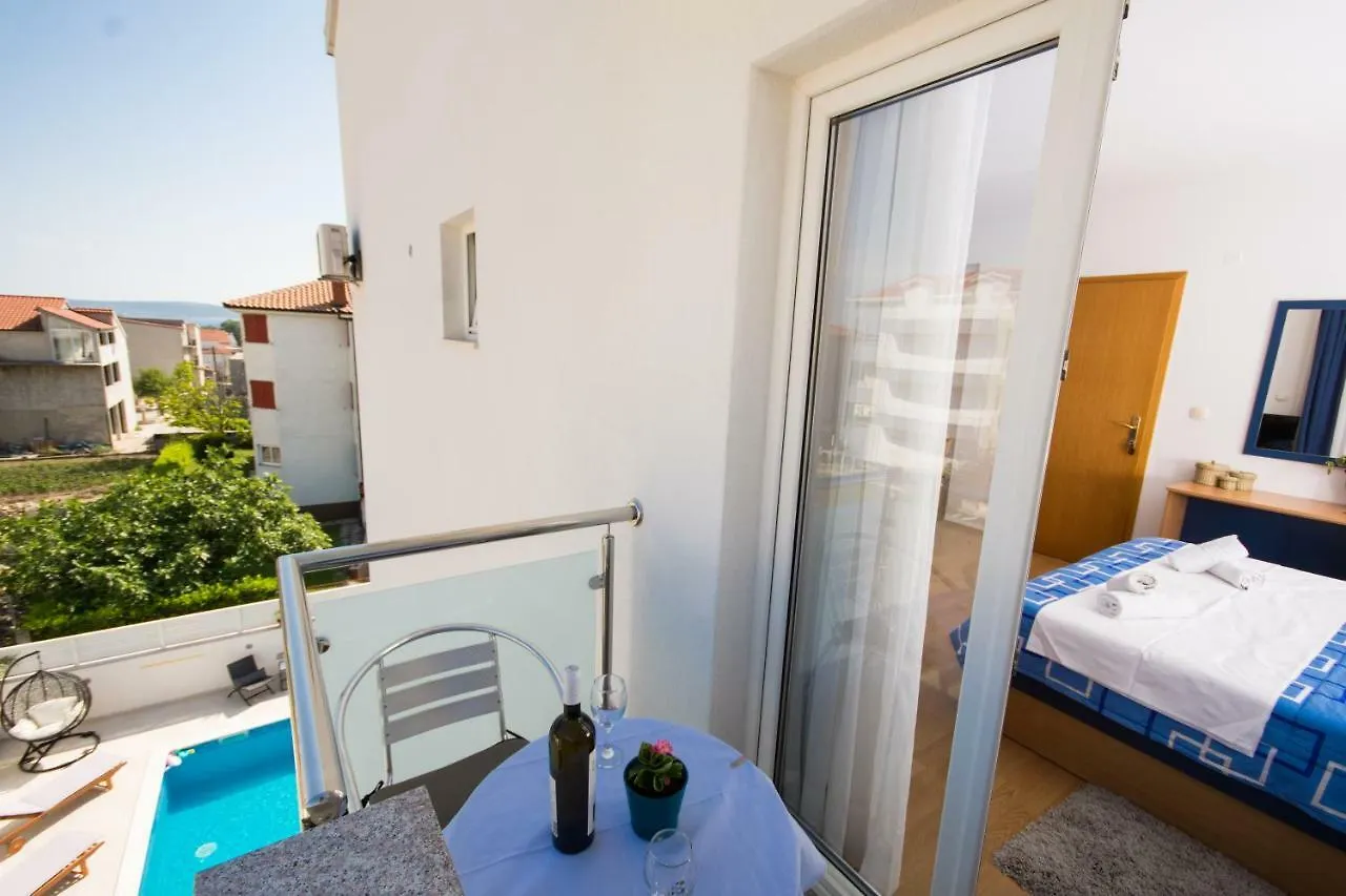 Markom Apartments Kaštela 0*,  Kroatien