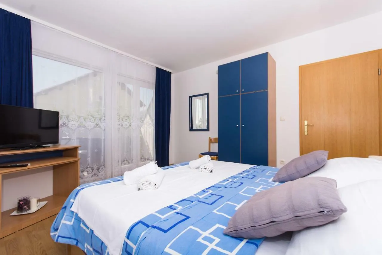 Markom Apartments Kastela Croatia