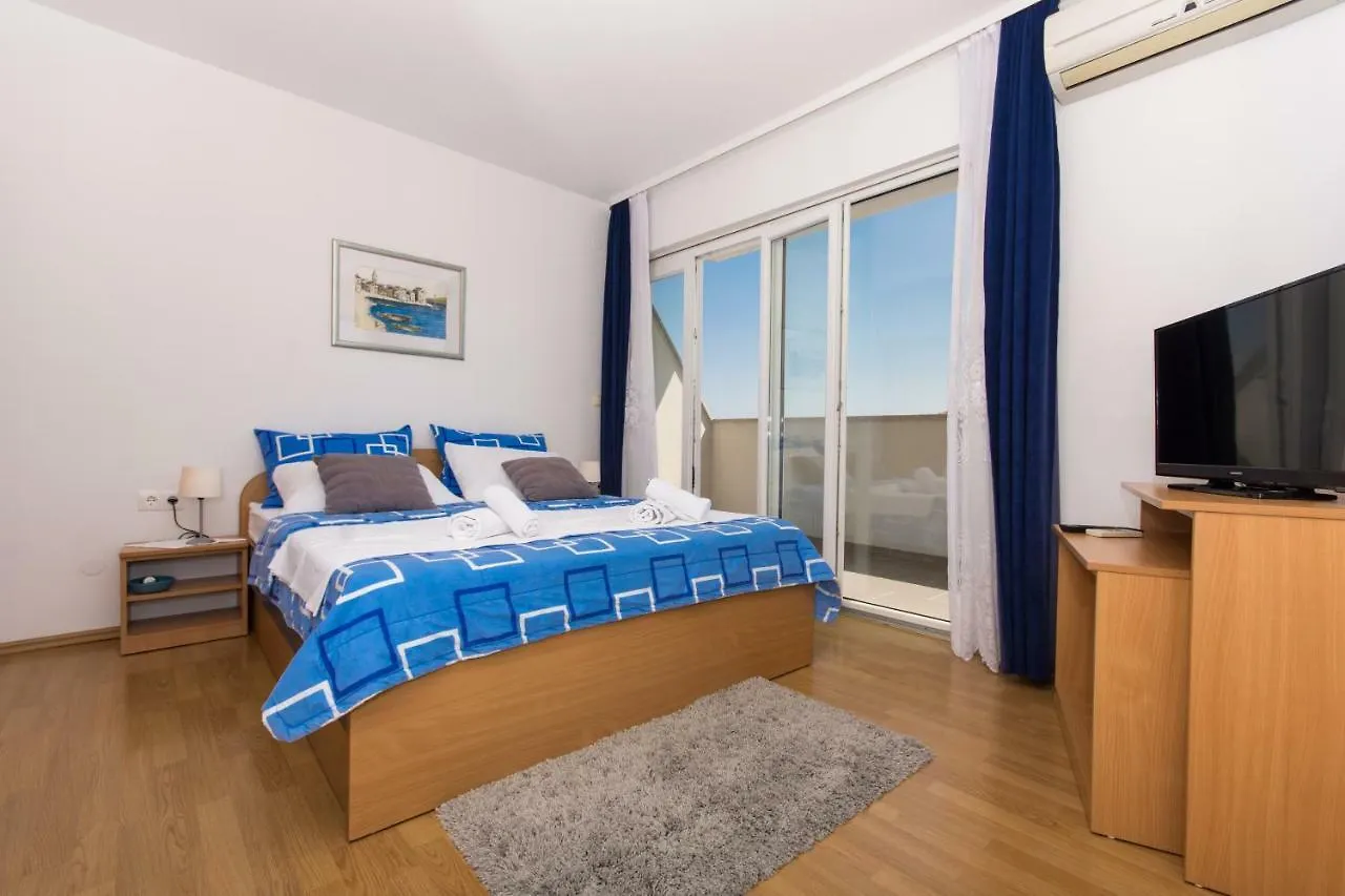 Markom Apartments Kastela Croatia